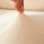 couvre canapé imperméable blanc cassé
