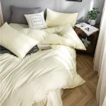 literie douillette blanc cassé