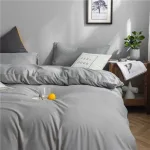 ensemble de literie gris clair