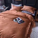 housse de couette douce marron