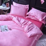 taies d'oreiller en satin rose bonbon