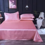 ensemble de lit rose type satin